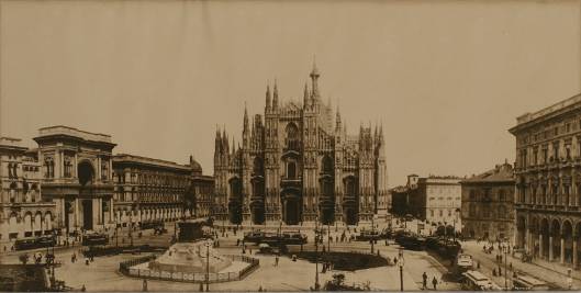 Milan Cathedral, 1909